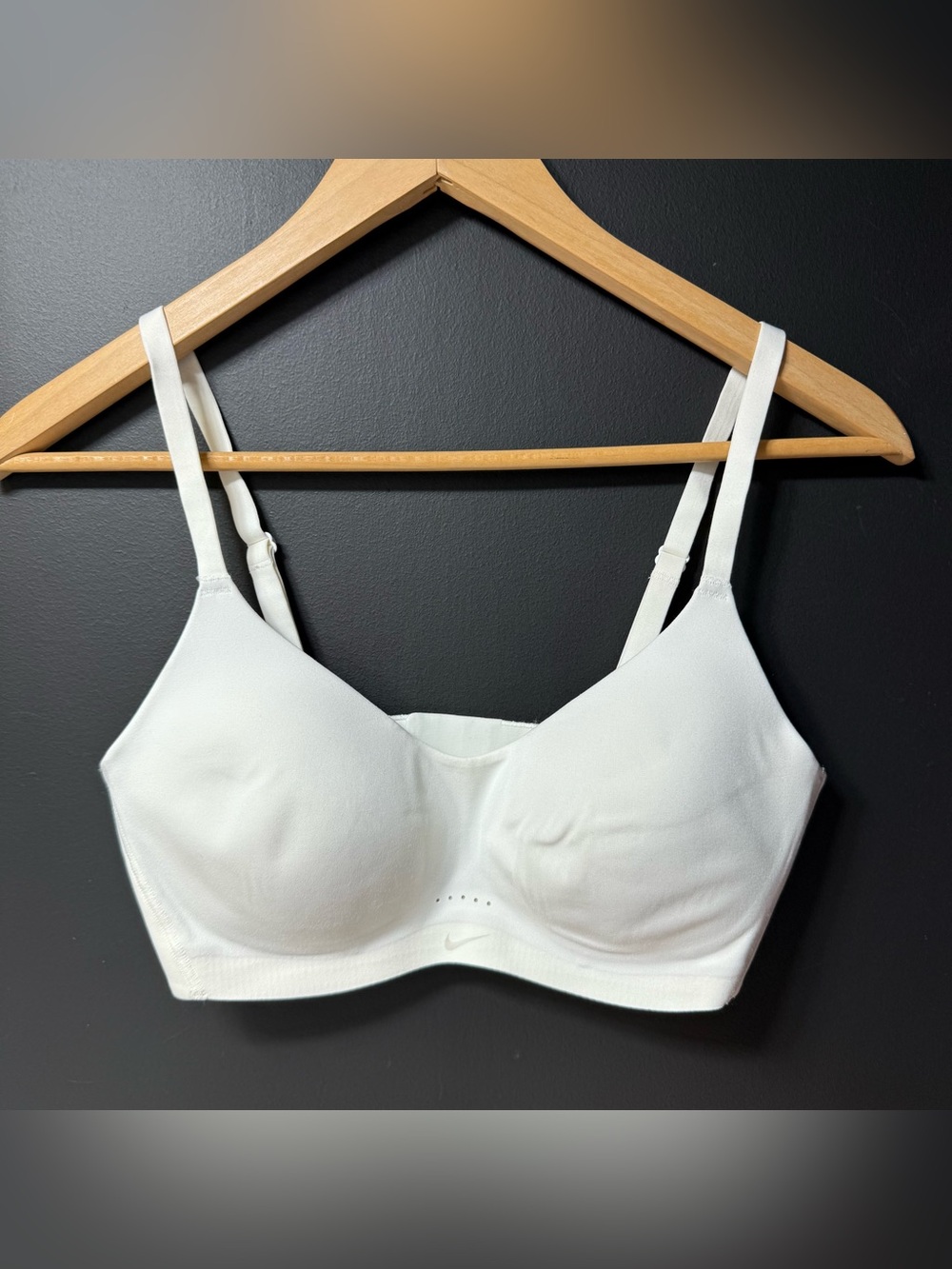 Nike Alate Minimalist
Women's Light-Support Padded Sports Bra